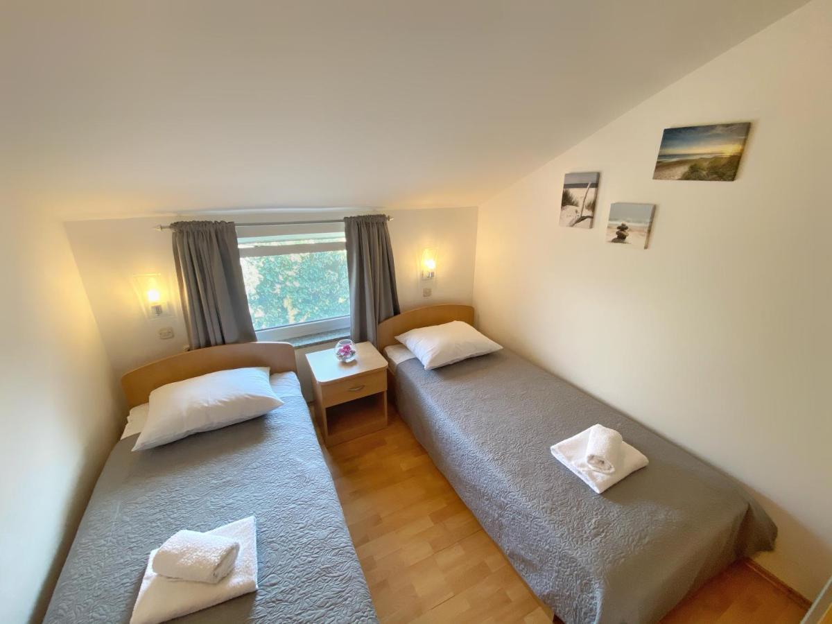 Apartments Saric บีโอกราดนาโมรู ภายนอก รูปภาพ